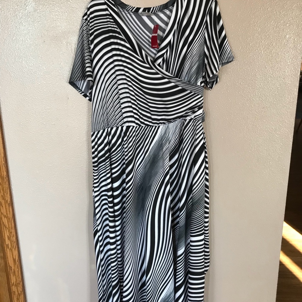 Plus Size: Long Dress